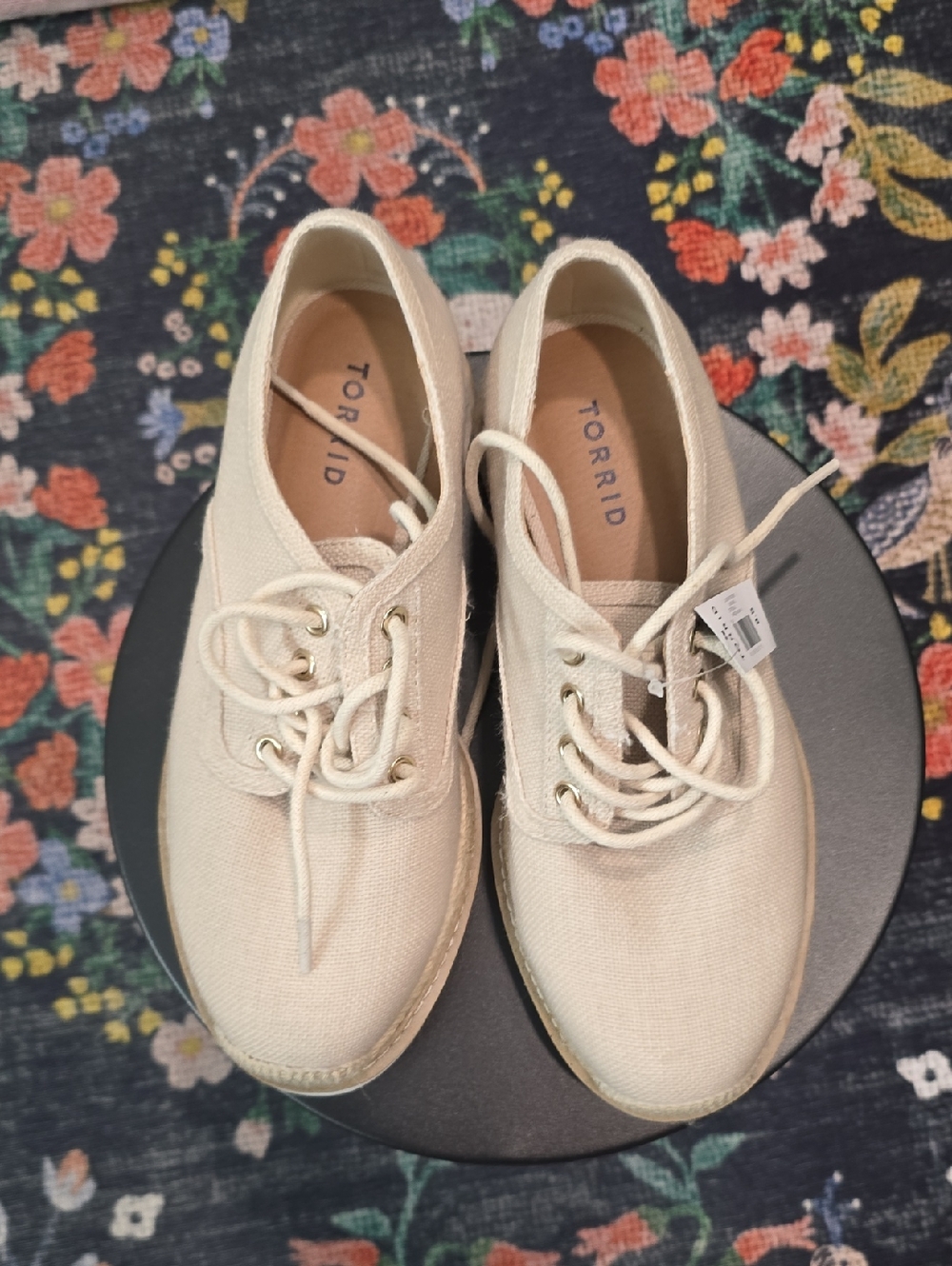 Torrid Beige Canvas Platform Lace-Up Oxford